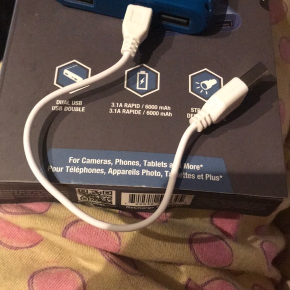 ReCharge Charge Power Bank Dual USB Flashlight NEW - Picture 11 of 16